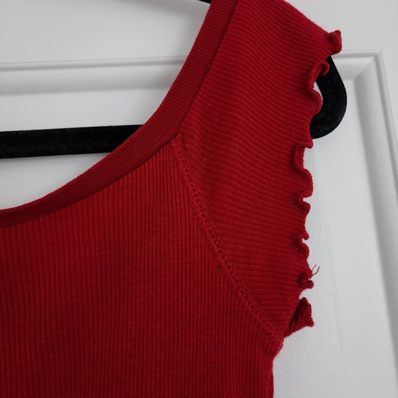 Red Y2K Rib Knit Ruffle Lettuce Hem Cap Sleeve Top S - Picture 4 of 6